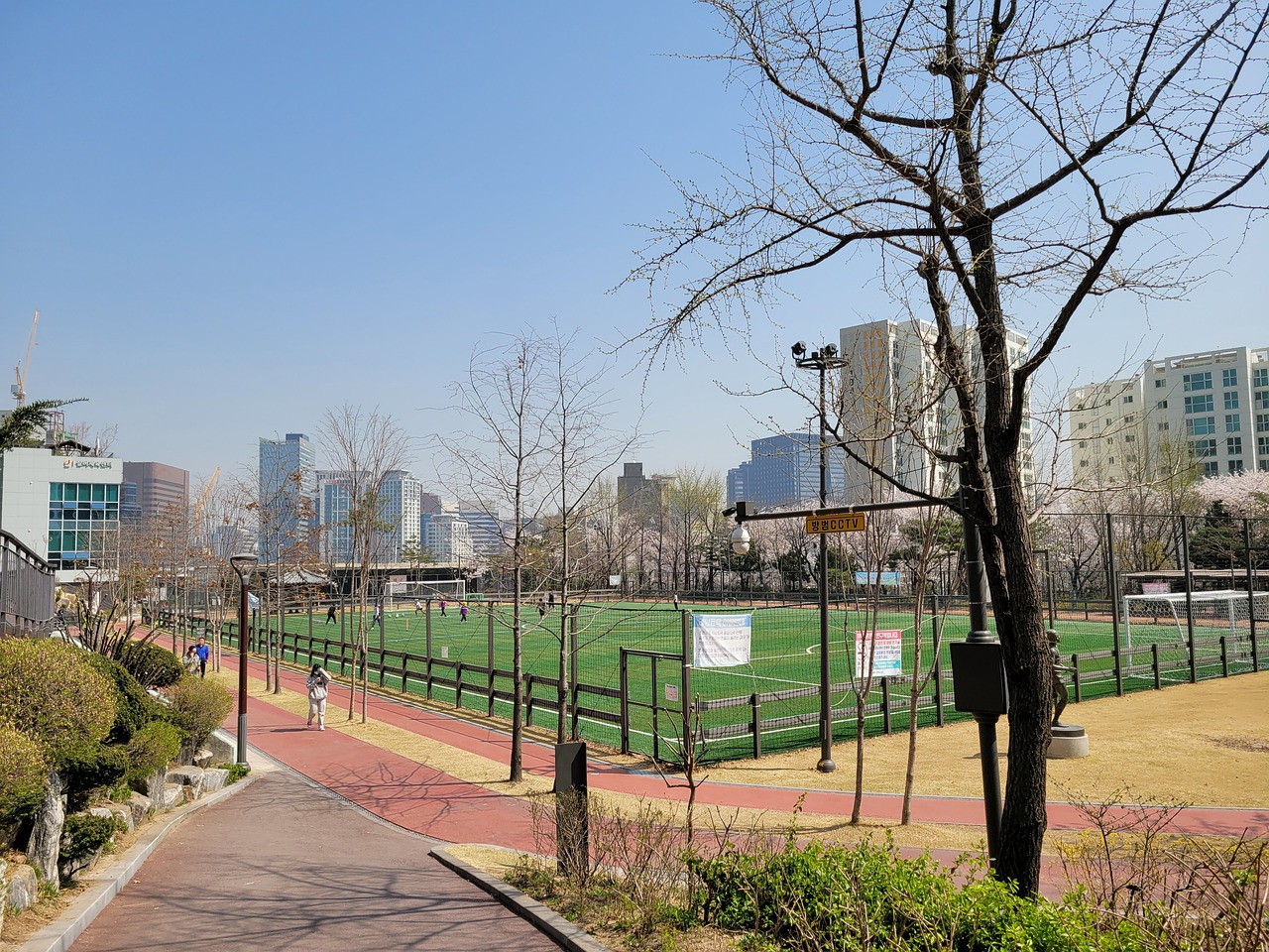 实际行动中 实际行动中